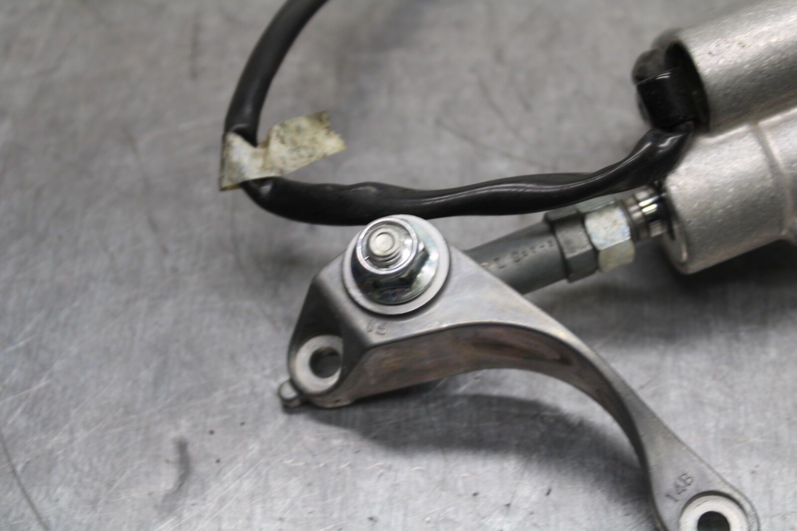 09-14 YAMAHA YZF R1 STEERING DAMPER STABILIZER 14B-23490-10-00 BB118
