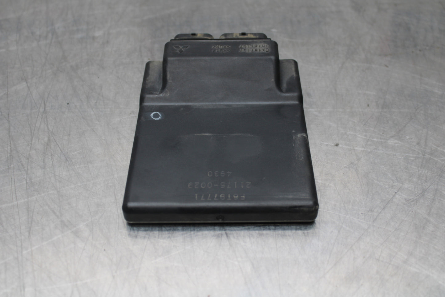 04-05 KAWASAKI NINJA ZX10R ECU COMPUTER CONTROLLER UNIT BLACK BOX ECM CDI  BB163