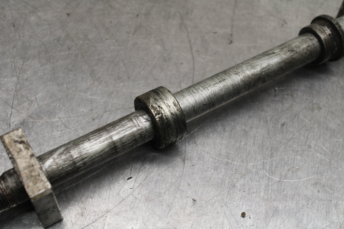 14-15 KAWASAKI NINJA 650 EX650F ABS REAR AXLE WHEEL RIM PIVOT BOLT AXEL BB741