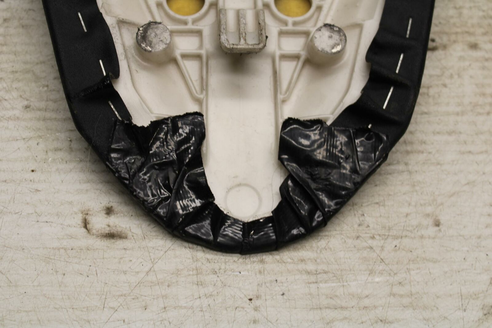 13-18 KAWASAKI NINJA ZX6R REAR BACK PASSENGER TANDEM SEAT PAD SADDLE PILLION BB3