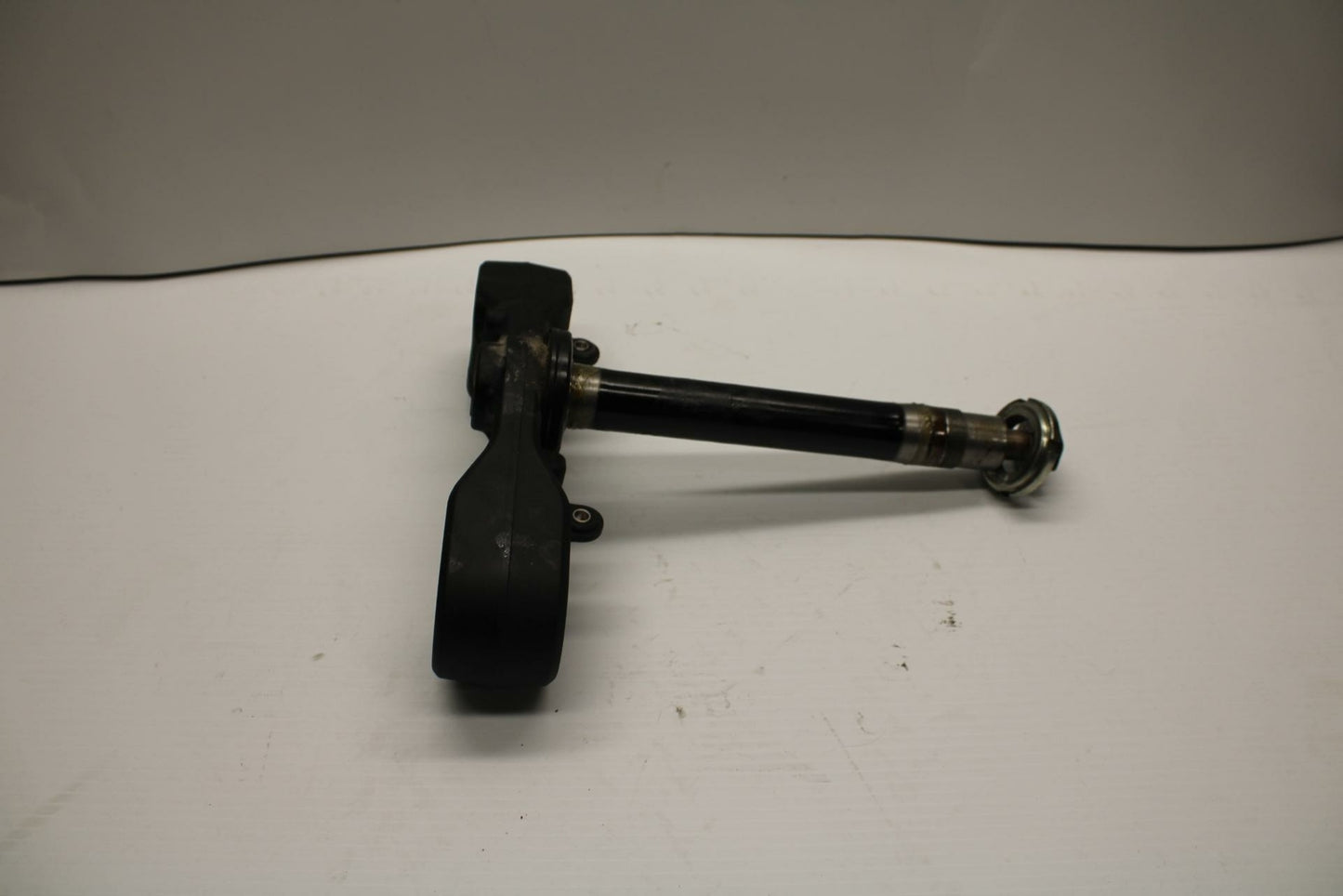 18-20 HUSQVARNA VITPILEN 401 FRONT FORKS CLAMP LOWER TRIPLE TREE STEM BB248