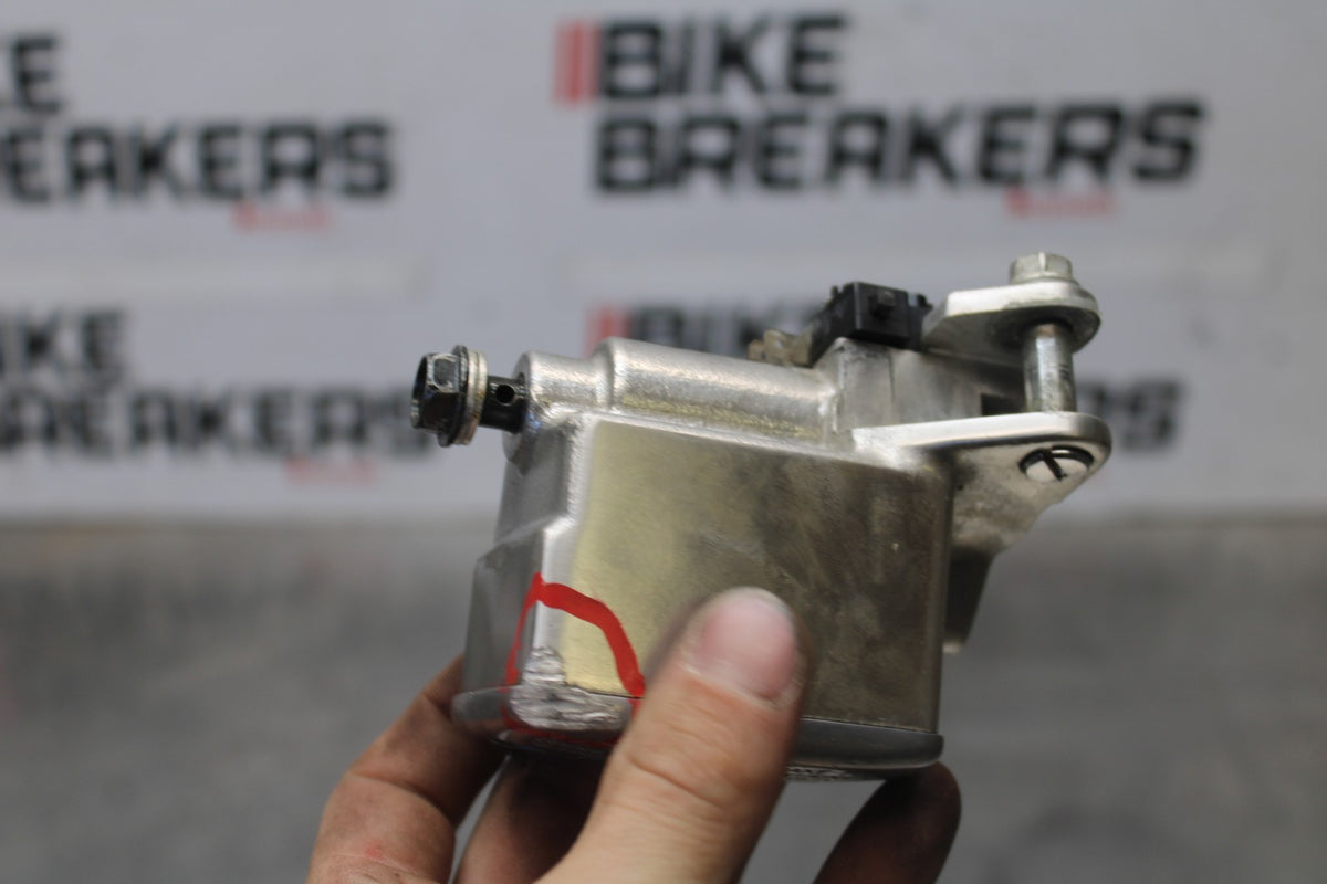 08 KAWASAKI VULCAN 1600 VN1600D NOMAD FRONT BRAKE MASTER CYLINDER BB904