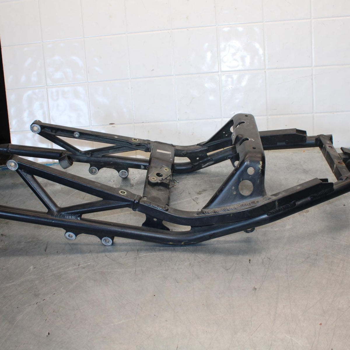2006 Triumph Daytona 675 Triple REAR SUBFRAME BACK SUB FRAME BB434