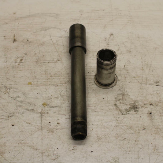 04-05 SUZUKI GSXR750 FRONT WHEEL RIM AXLE PIVOT BOLT BB270