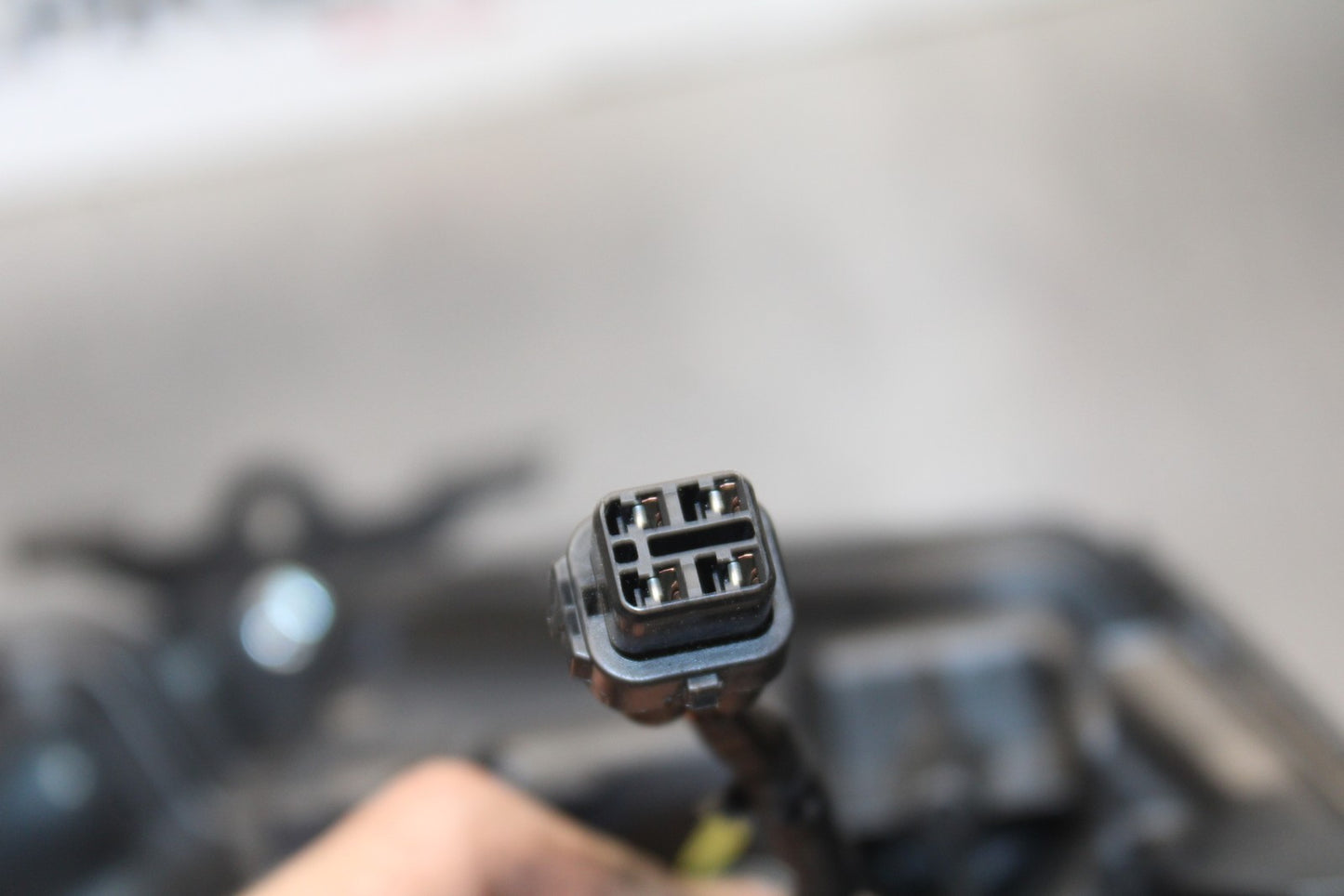 18-23 KAWASAKI NINJA 400 EX400 ABS FRONT HEADLIGHT HEAD LIGHT LAMP BB192