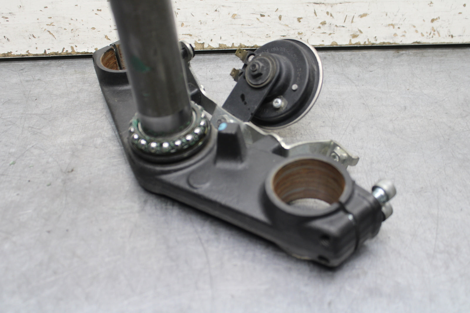 14-15 KAWASAKI NINJA 650 EX650F ABS FRONT CLAMP LOWER TRIPLE TREE STEM BB741