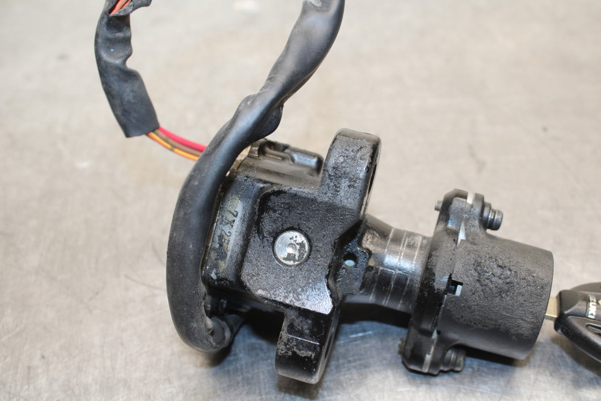 09-11 SUZUKI GSXR1000 IGNITION LOCK W KEY BB125