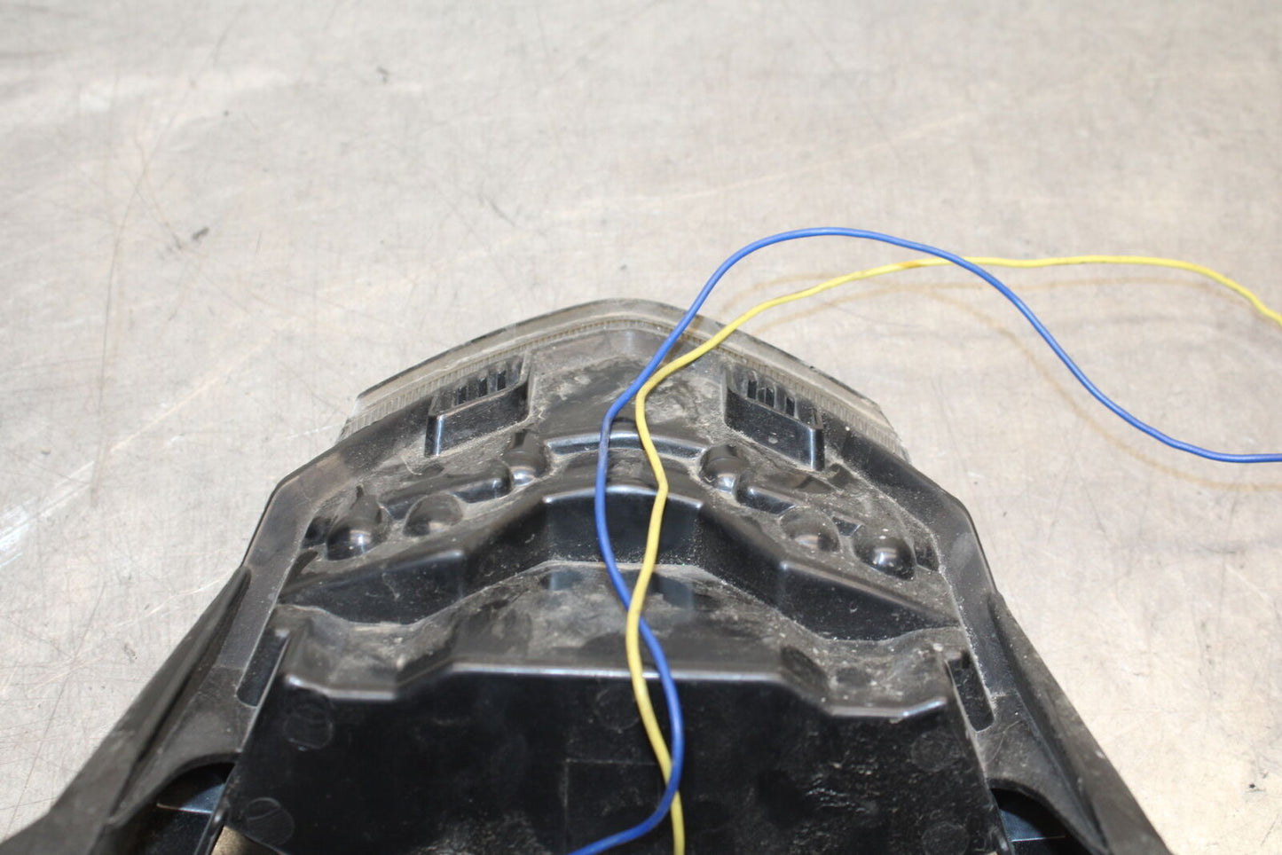 09-12 KAWASAKI NINJA ZX6R AFTERMARKET REAR TAIL TAILLIGHT BRAKE LIGHT BB656