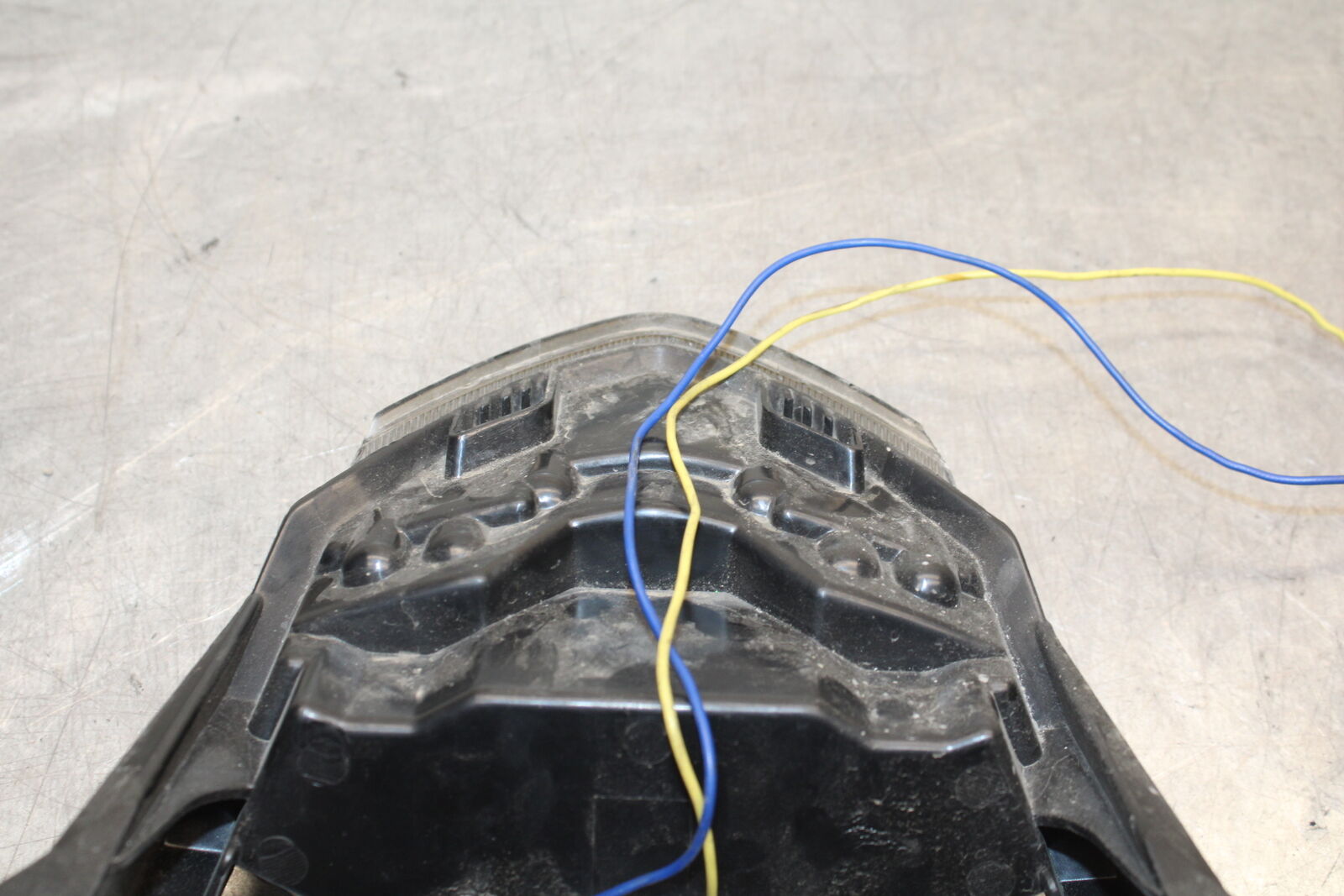 09-12 KAWASAKI NINJA ZX6R AFTERMARKET REAR TAIL TAILLIGHT BRAKE LIGHT BB656