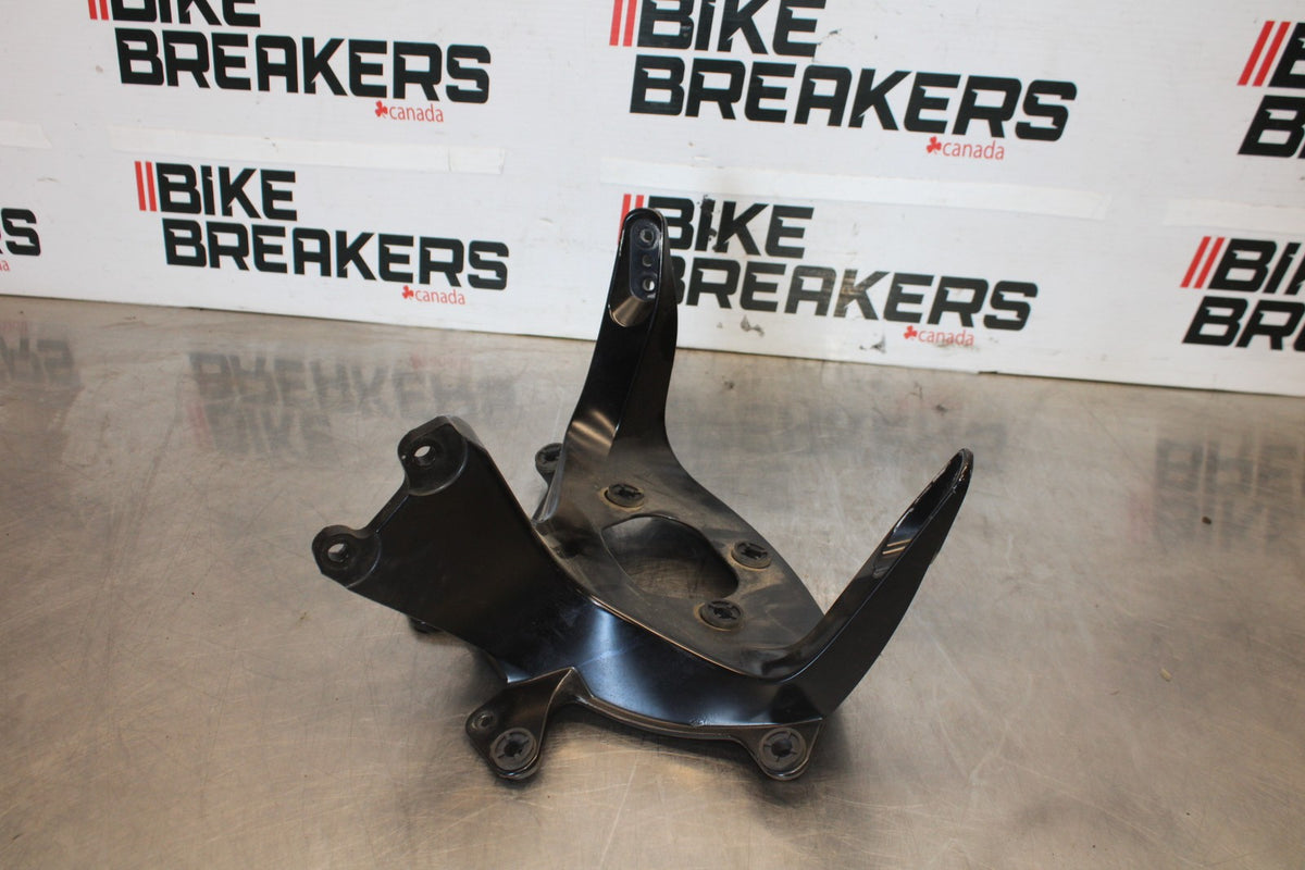 03-04 YAMAHA YZF R6 UPPER FAIRING MIRROR GAUGES STAY BRACKET BB890