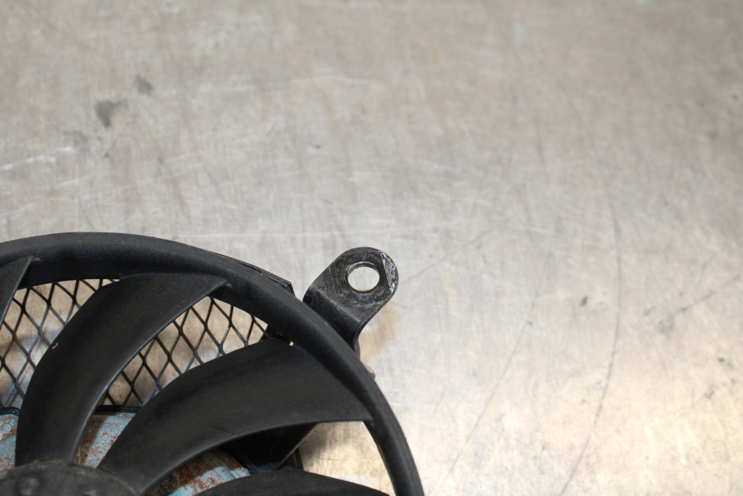 08-10 SUZUKI GSXR 600 ENGINE RADIATOR COOLING FAN BB130