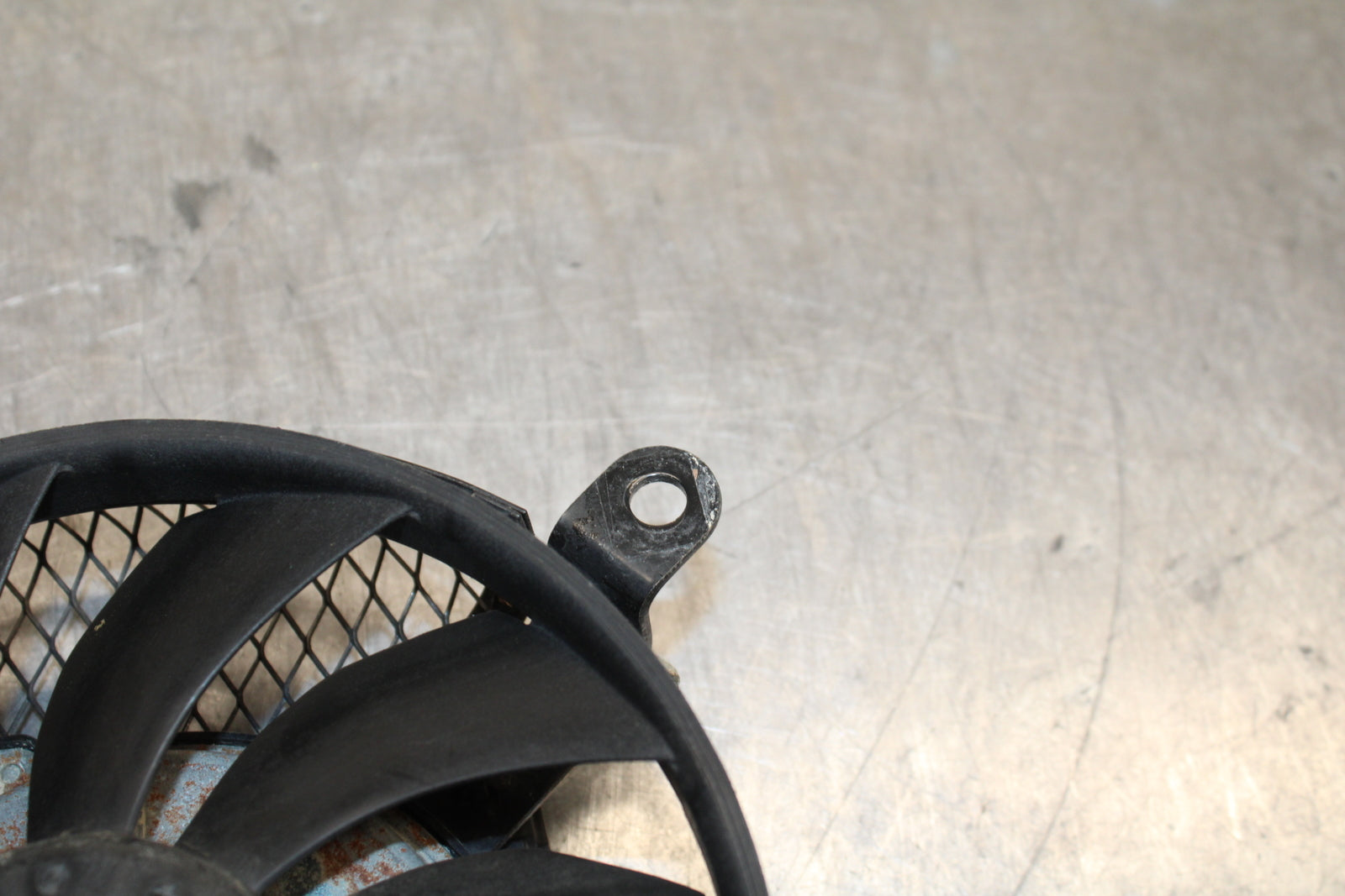 08-10 SUZUKI GSXR 600 ENGINE RADIATOR COOLING FAN BB130
