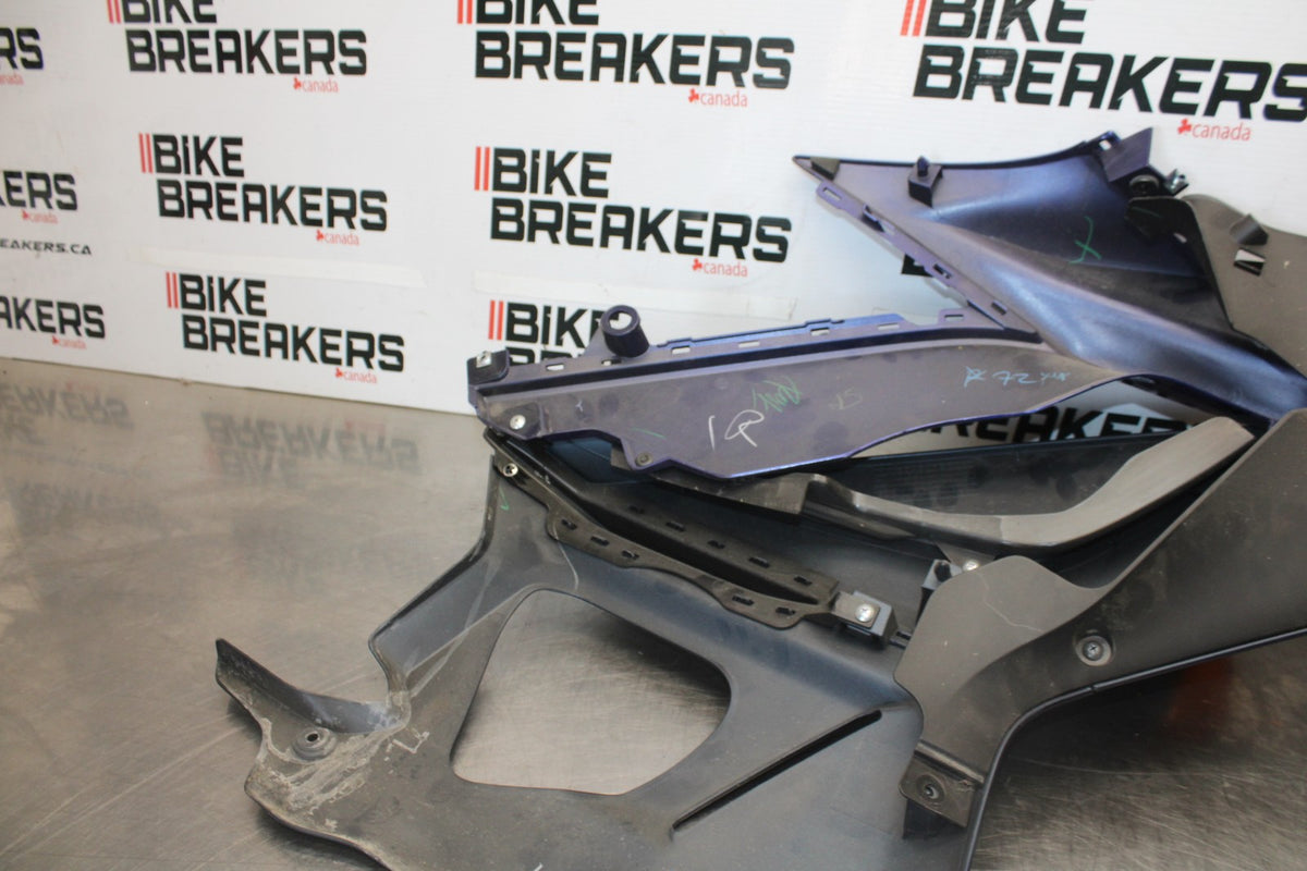23 YAMAHA YZF R3 LEFT LOWER MID UPPER SIDE FAIRING COWL BB003