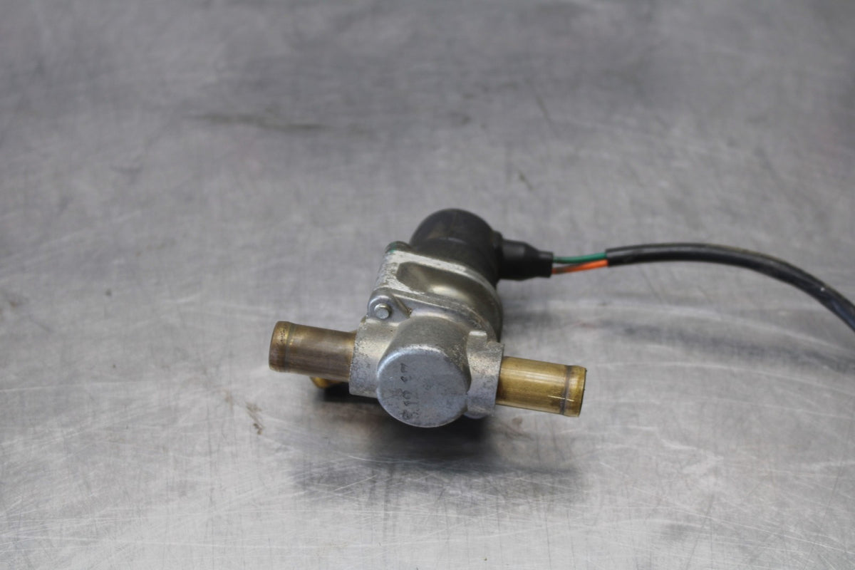 06-07 HONDA INTERCEPTOR 800 VFR800 AIR VALVE SOLENOID TOP ENGINE SENSOR BB917