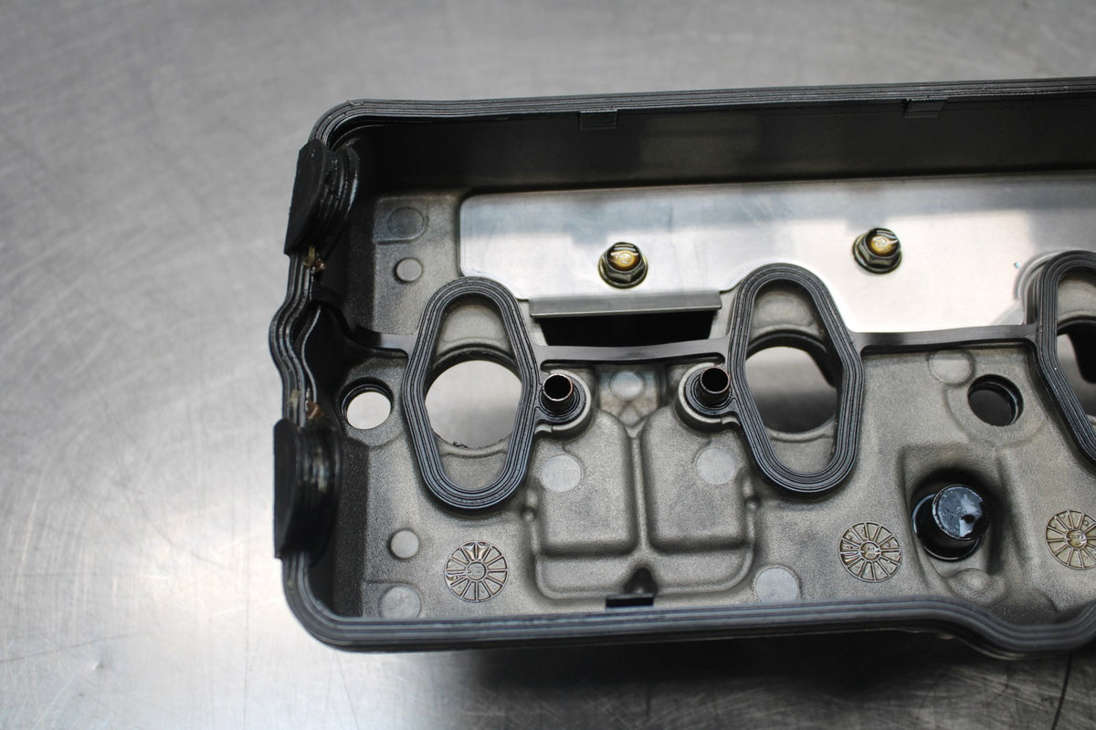 08-09 HONDA CBR1000RR ENGINE TOP END CYLINDER HEAD COVER BB128