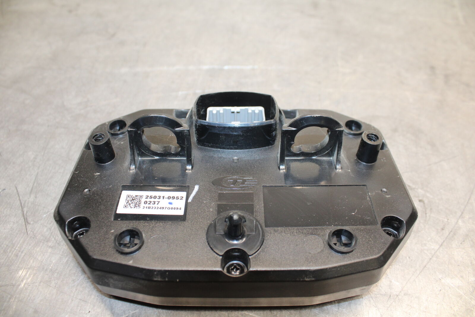 18-24 KAWASAKI NINJA 650 SPEEDO TACH GAUGES DISPLAY CLUSTER SPEEDOMETER BB725