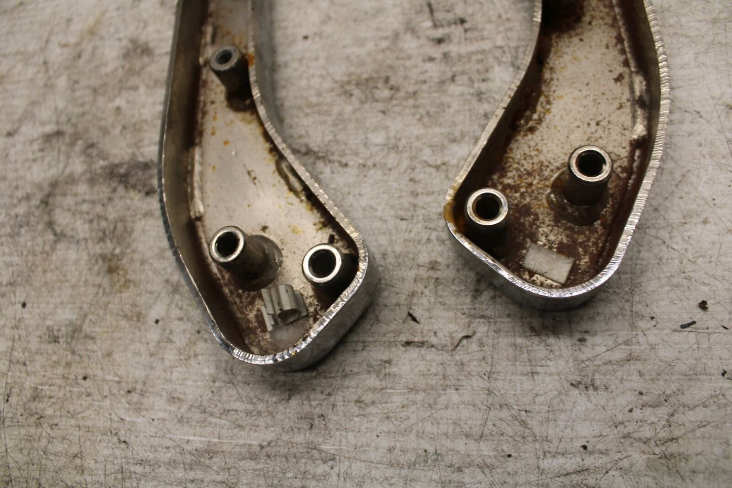 06-07 SUZUKI BOULEVARD S40 REAR BACK FENDER SUPPORT FRAME SUBFRAME BB375