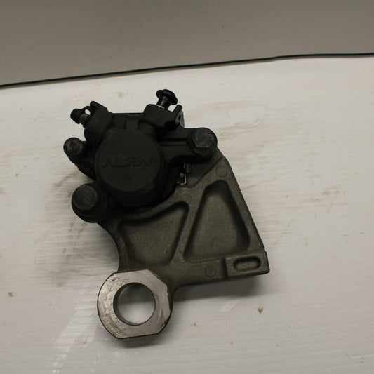 08-16 YAMAHA YZF R6 REAR BACK BRAKE CALIPER W MOUNT BRACKET 2C0-2580W-00-00 BB24