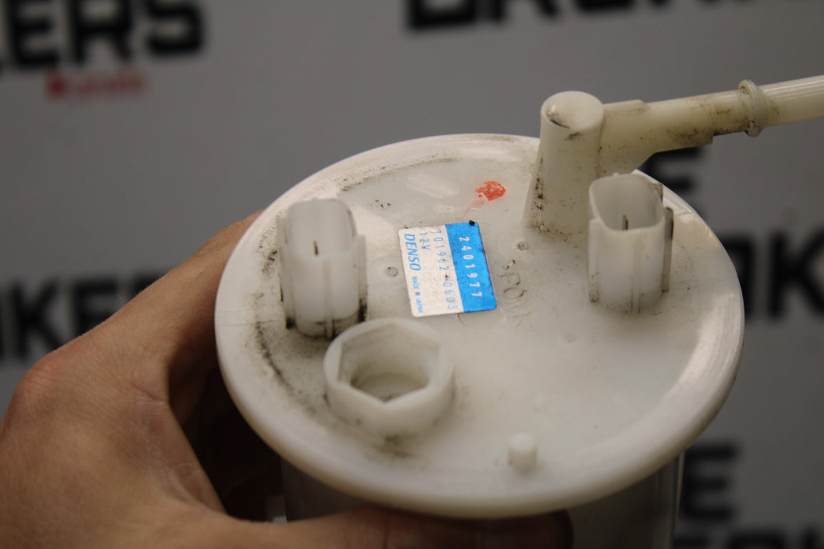 12 TRIUMPH STREET TRIPLE R FUEL PUMP GAS PETROL SENDER UNIT BB914