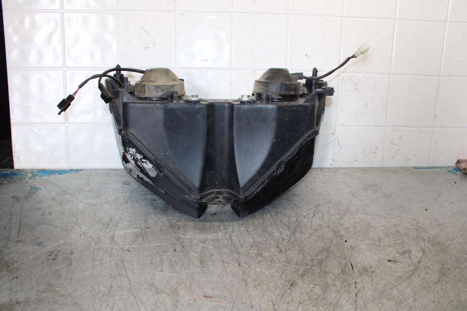 13-17 KAWASAKI NINJA 300 FRONT HEADLIGHT HEAD LIGHT LAMP BB429