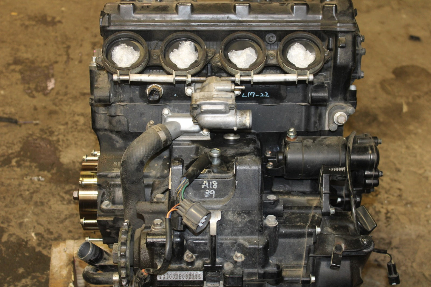 08 KAWASAKI NINJA ZX10R ENGINE MOTOR BB201