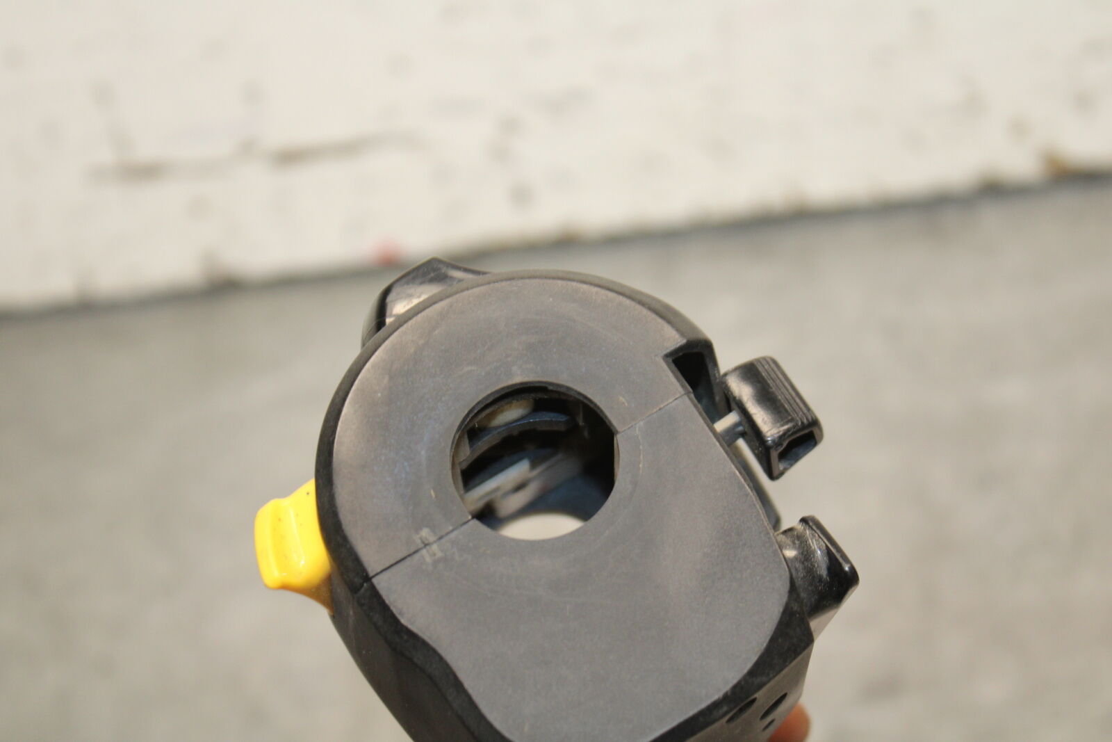 08-10 SUZUKI GSXR 600 LEFT CLIP ON HANDLE HORN SIGNALS SWITCH SWITCHES  BB721