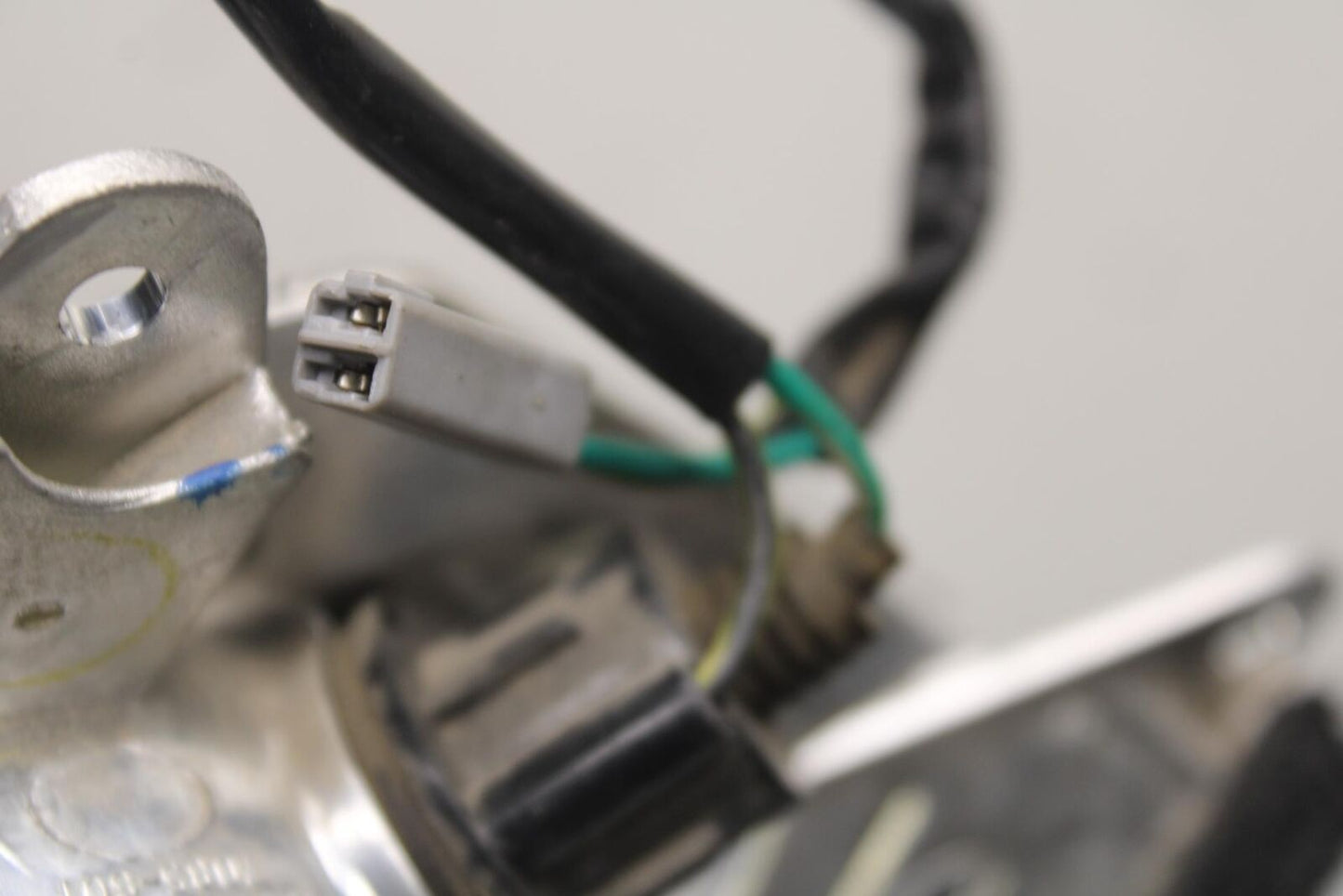 17-20 KAWASAKI NINJA EX650 ABS RIGHT FRONT TURN SIGNAL LIGHT INDICATOR BB88