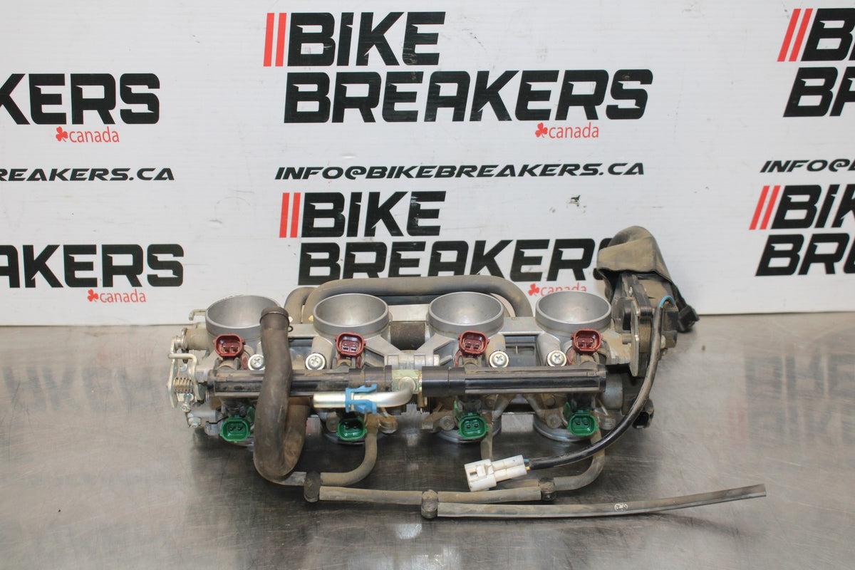 08-10 SUZUKI GSXR 600 MAIN FUEL INJECTORS / THROTTLE BODIES BB835