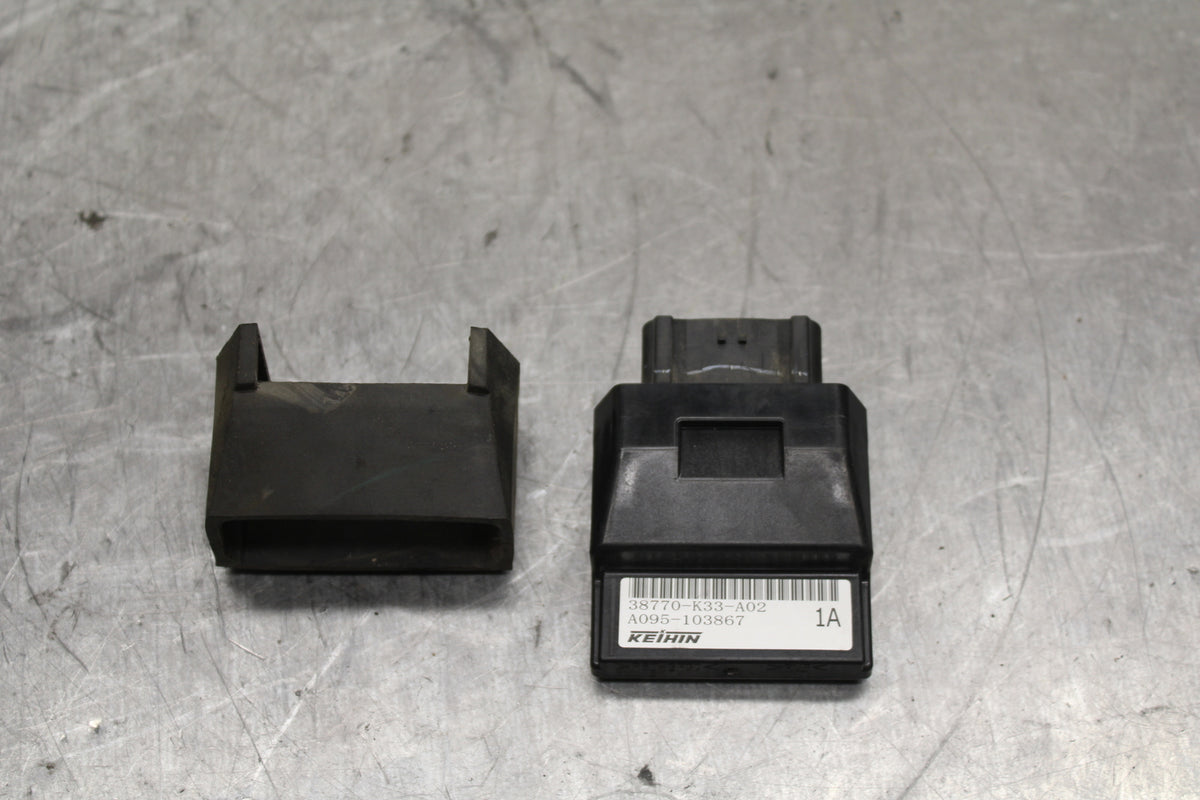 15-16 HONDA CB300F ECU COMPUTER CONTROLLER UNIT BLACK BOX ECM CDI  BB740