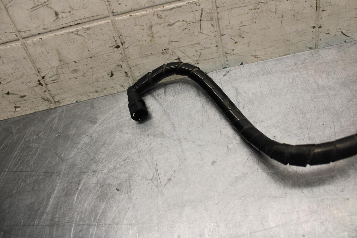 06-09 SUZUKI M109R BOULEVARD FUEL HOSE GAS LINE  BB501