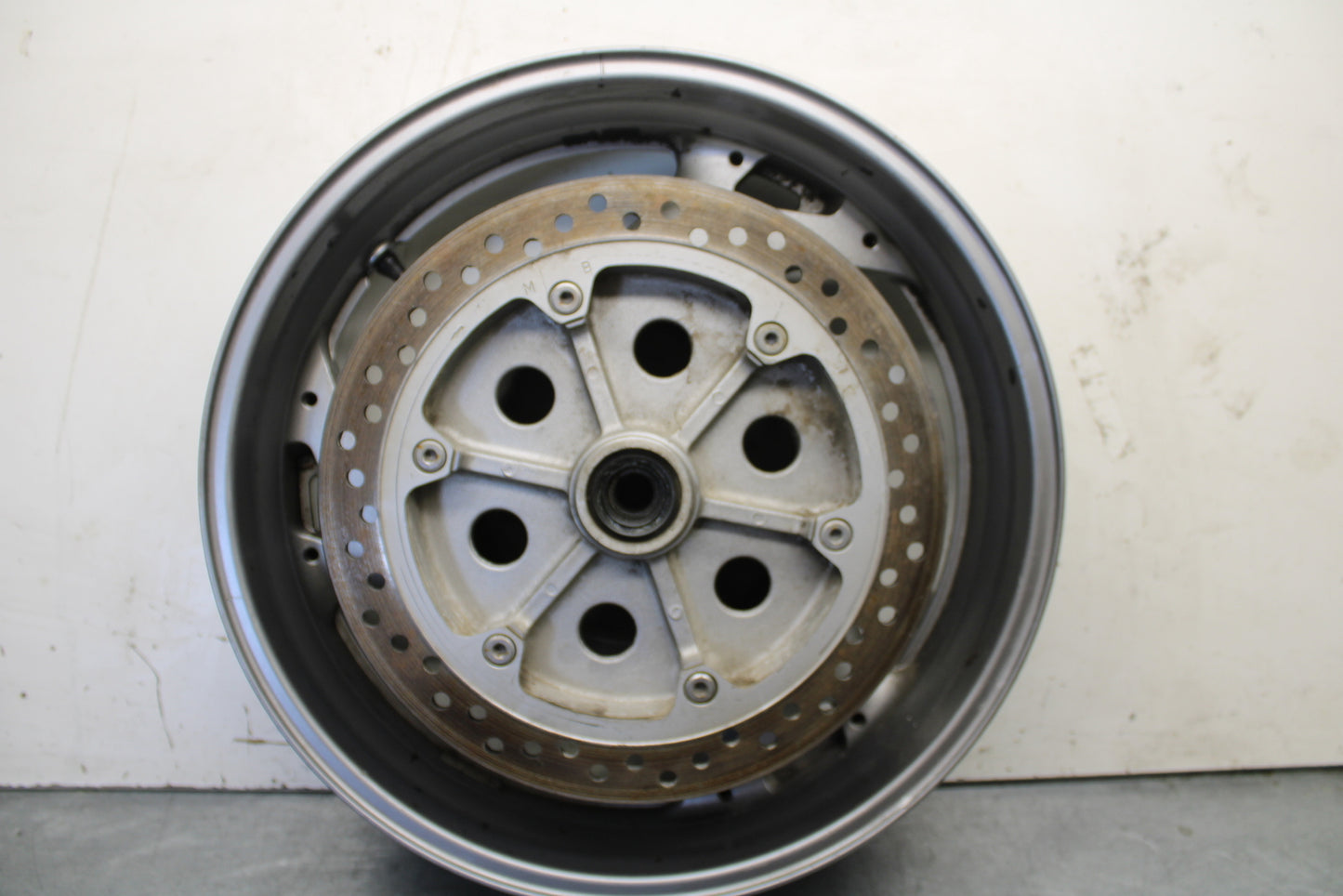 04-12 HONDA ST1300A REAR WHEEL AND ROTOR BACK BRAKE DISC (Item A) BB669