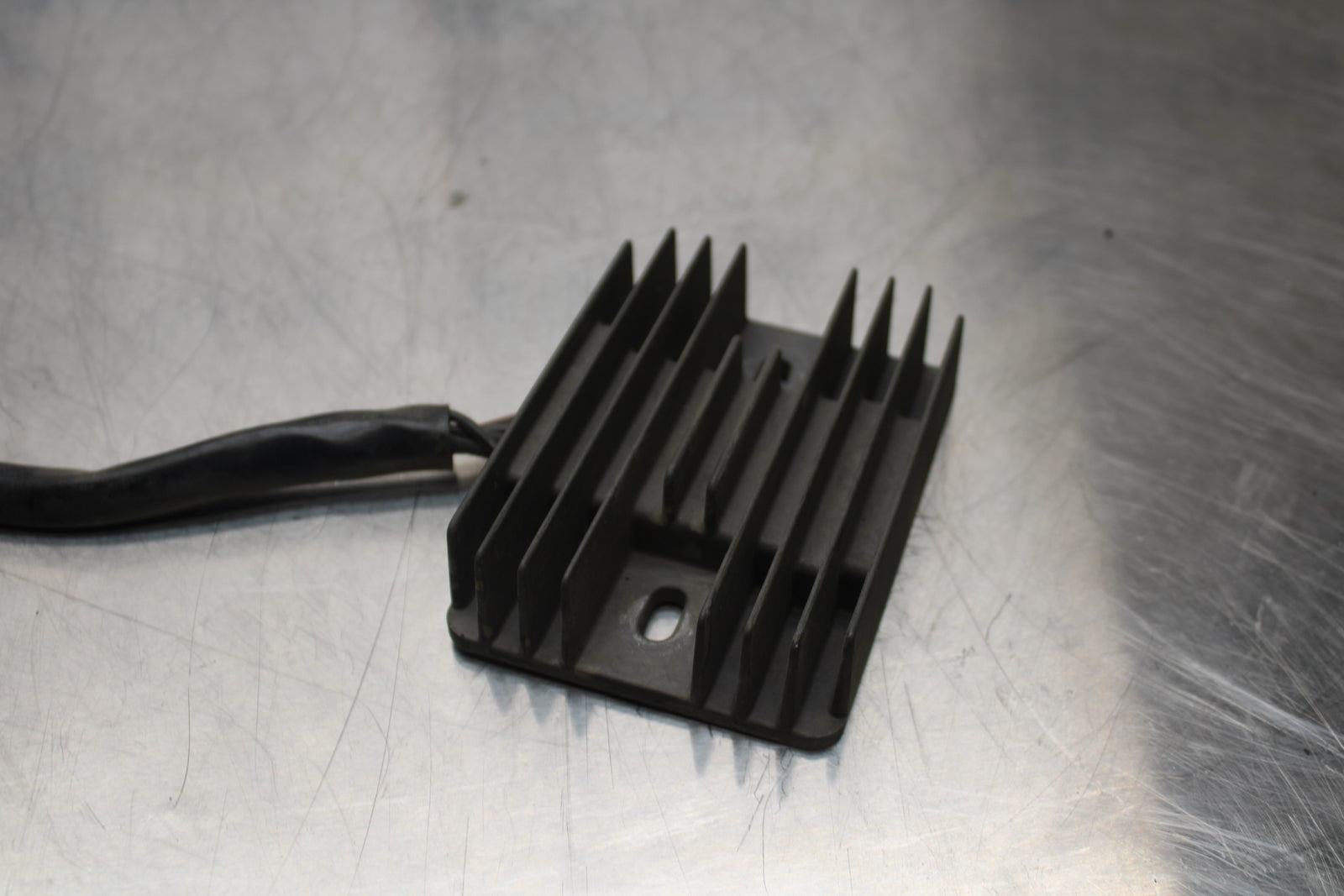 11 SUZUKI GSXR1000 RECTIFIER VOLTAGE REGULATOR BB142