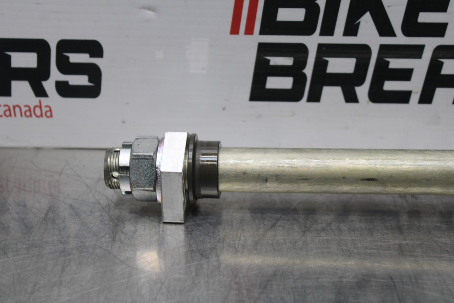 23-24 KAWASAKI NINJA ZX14R REAR AXLE BACK WHEEL RIM PIVOT BOLT AXEL BB764