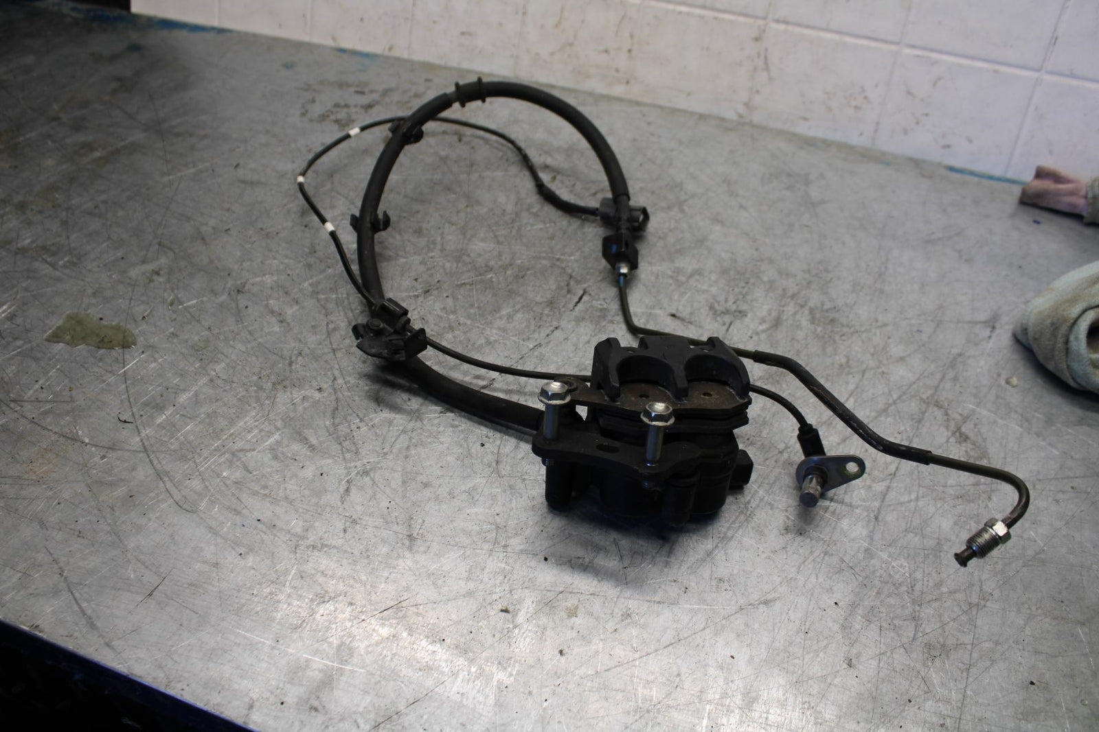 13-17 KAWASAKI NINJA 300 FRONT BRAKE CALIPER BB429