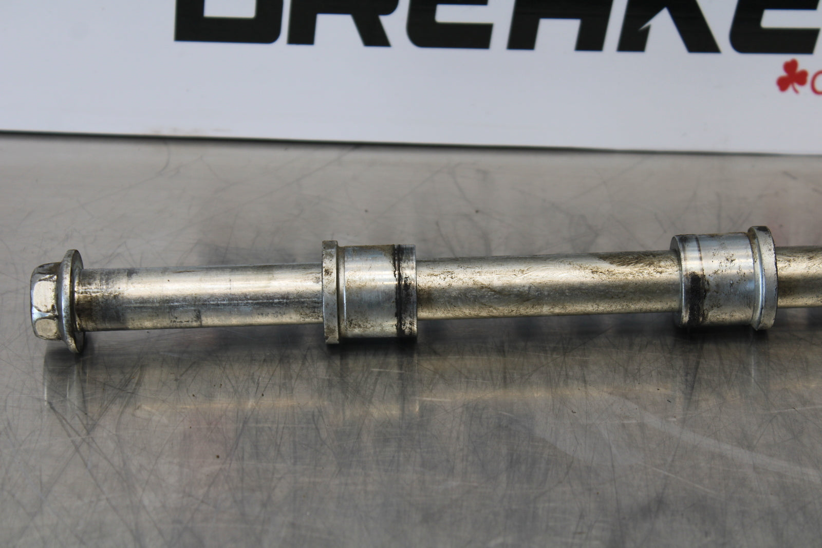 09-15 YAMAHA FZ6R FRONT WHEEL RIM AXLE PIVOT BOLT BB161