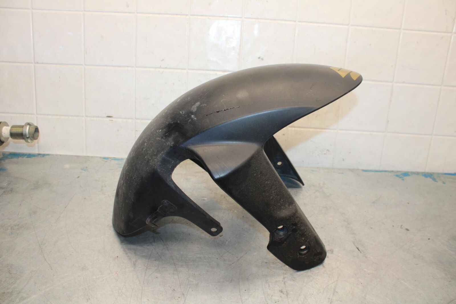 06-07 SUZUKI GSXR750 FRONT WHEEL FENDER COWL FAIRING BB424