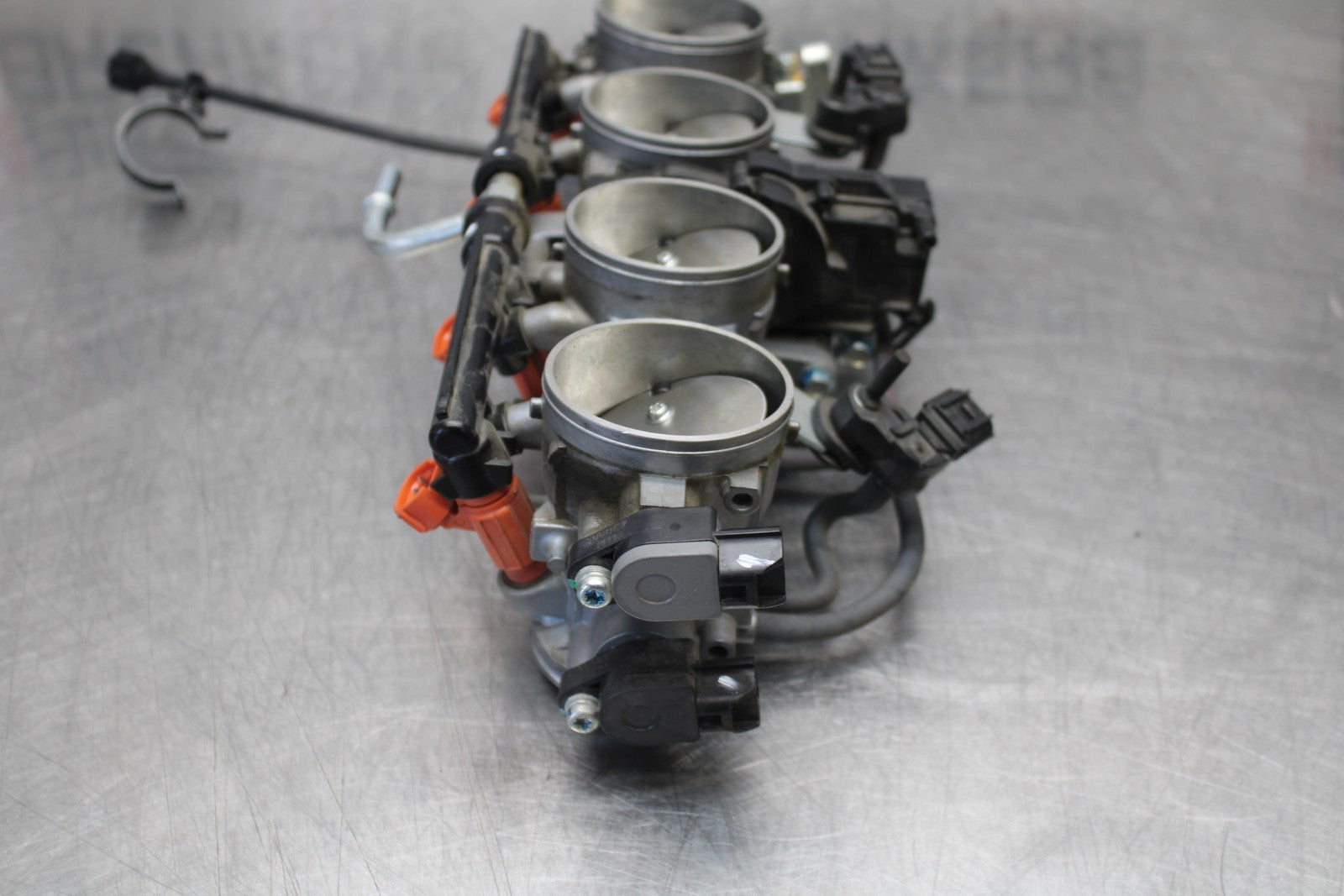 21-23 KAWASAKI NINJA ZX6R MAIN FUEL INJECTORS / THROTTLE BODIES BB179