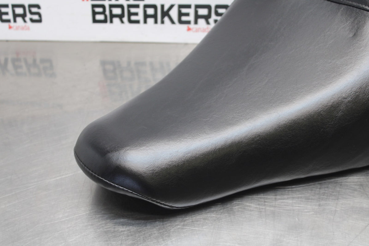 22 HARLEY-DAVIDSON SOFTAIL FRONT DRIVERS SEAT BB859