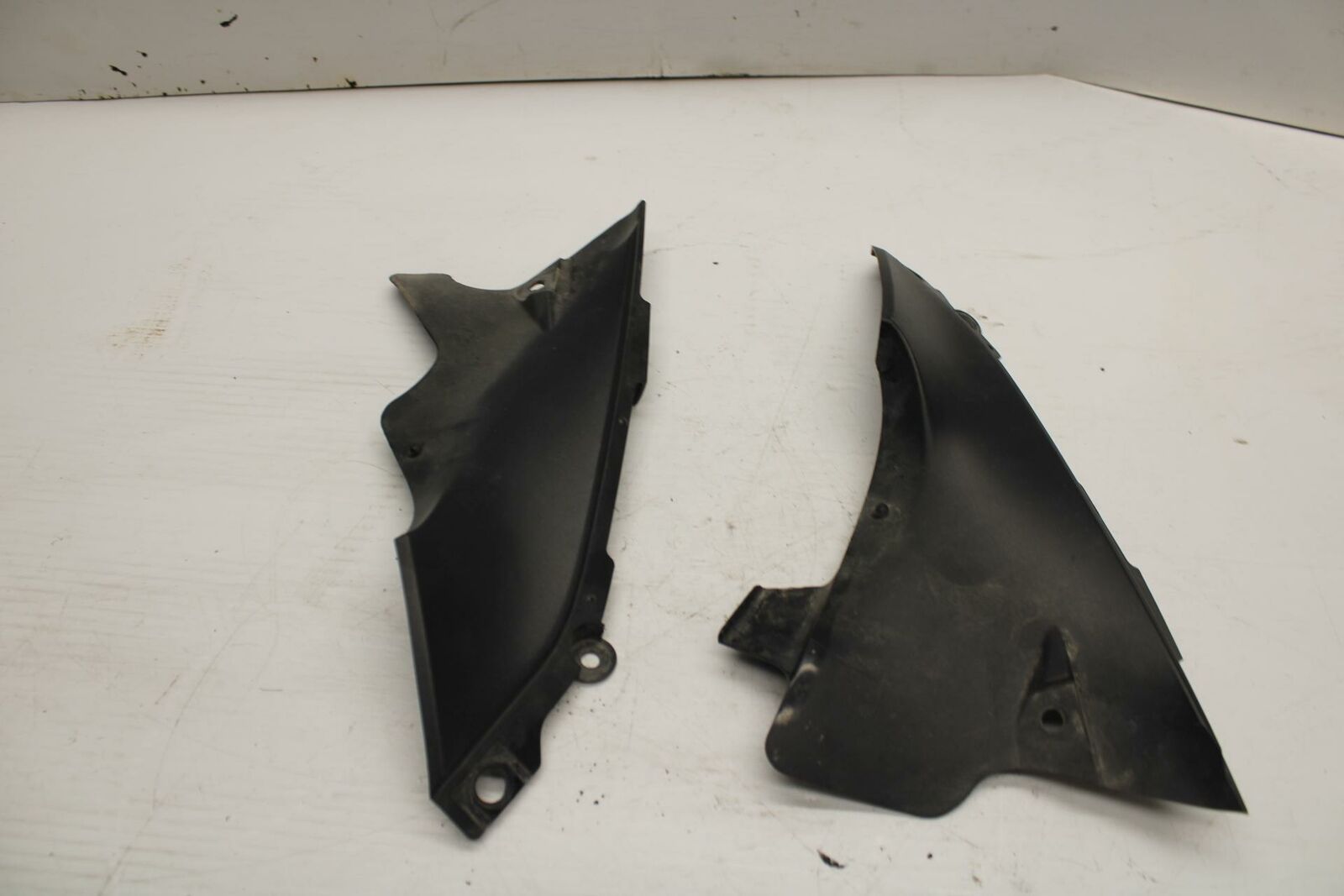 06 YAMAHA YZF R1 RIGHT LEFT FRONT DUCT COVERS PANELS COWLS BB282