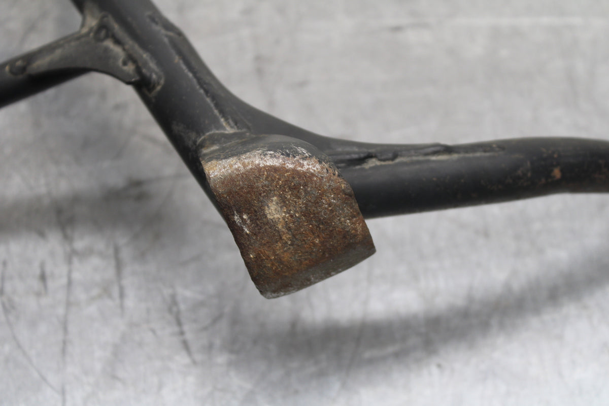 79-82 HONDA CB650 CENTER MAIN STAND BB107