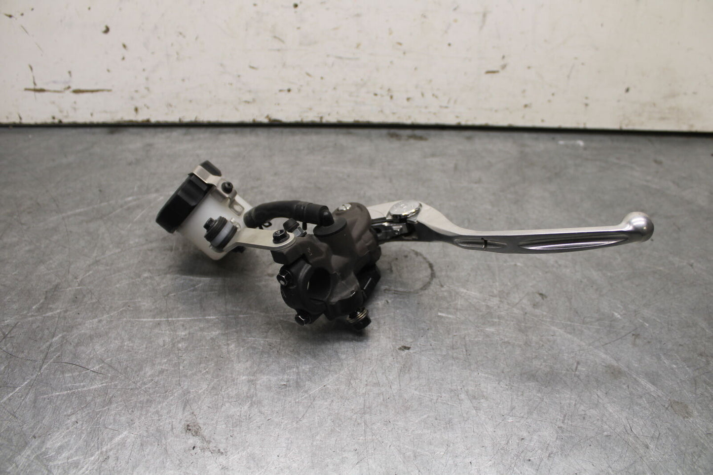 17-21 HONDA CBR1000RR SP FRONT BRAKE MASTER CYLINDER w/ LEVER BB681