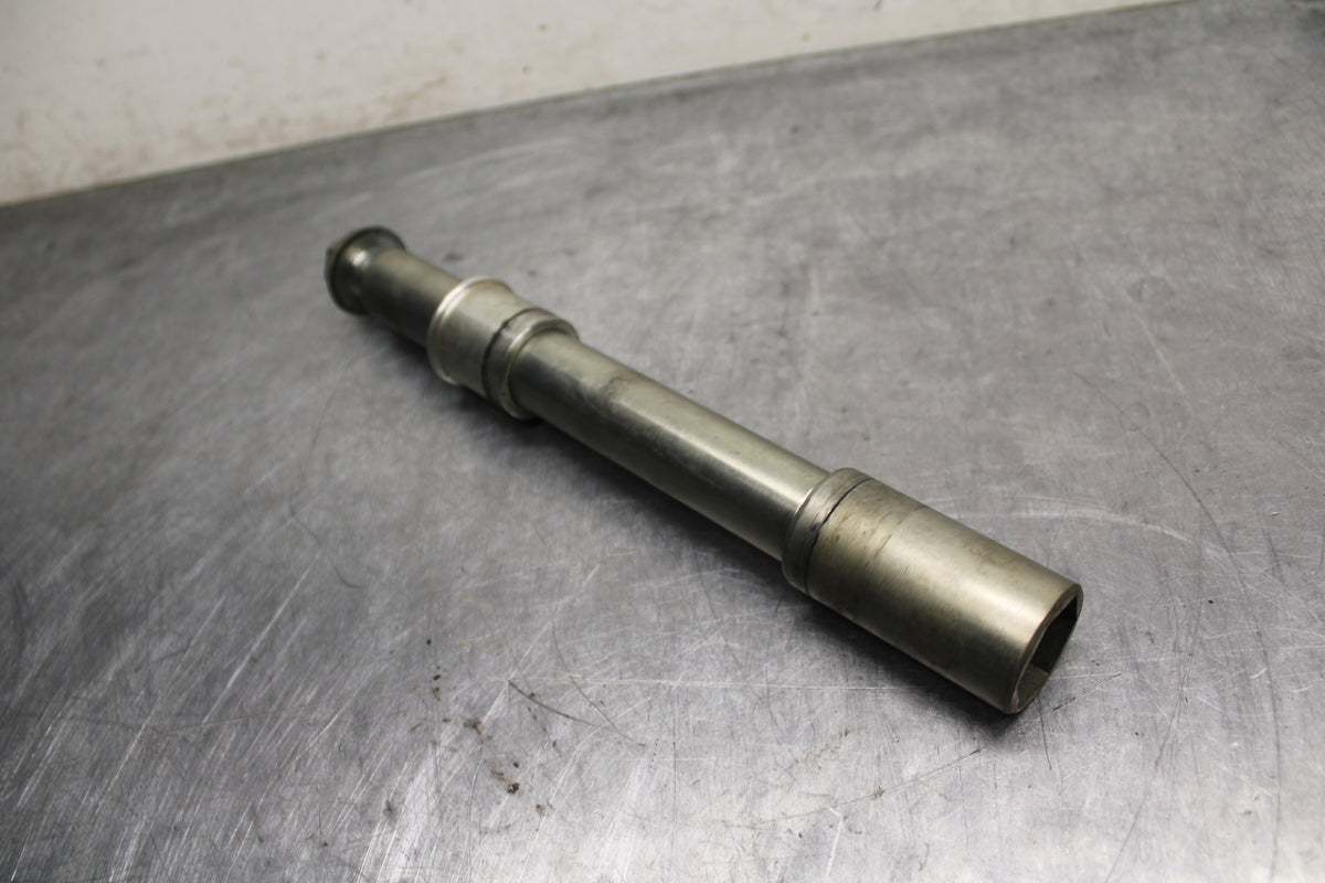13-16 SUZUKI BANDIT 1250S ABS FRONT WHEEL RIM AXLE PIVOT BOLT BB134