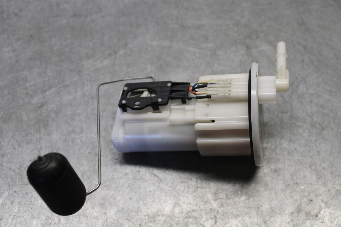 21-24 YAMAHA MT-07 FUEL PUMP GAS PETROL SENDER UNIT BB662