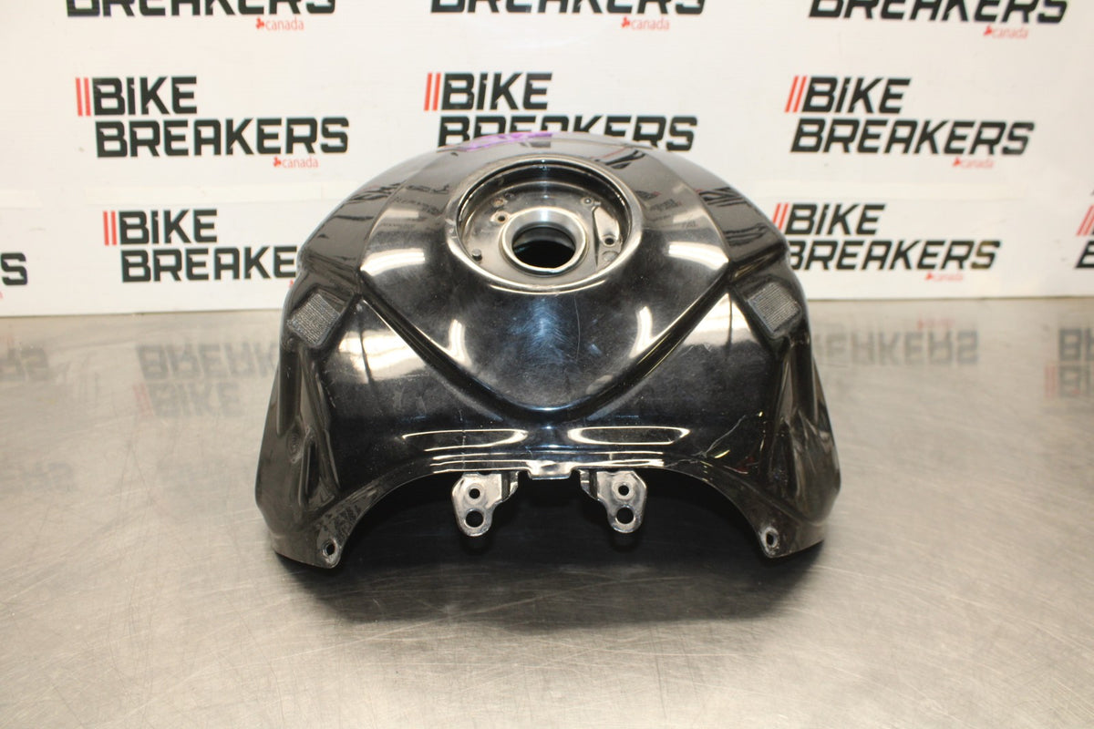 06-07 SUZUKI GSXR 600 GAS TANK FUEL CELL PETROL RESERVOIR BB880