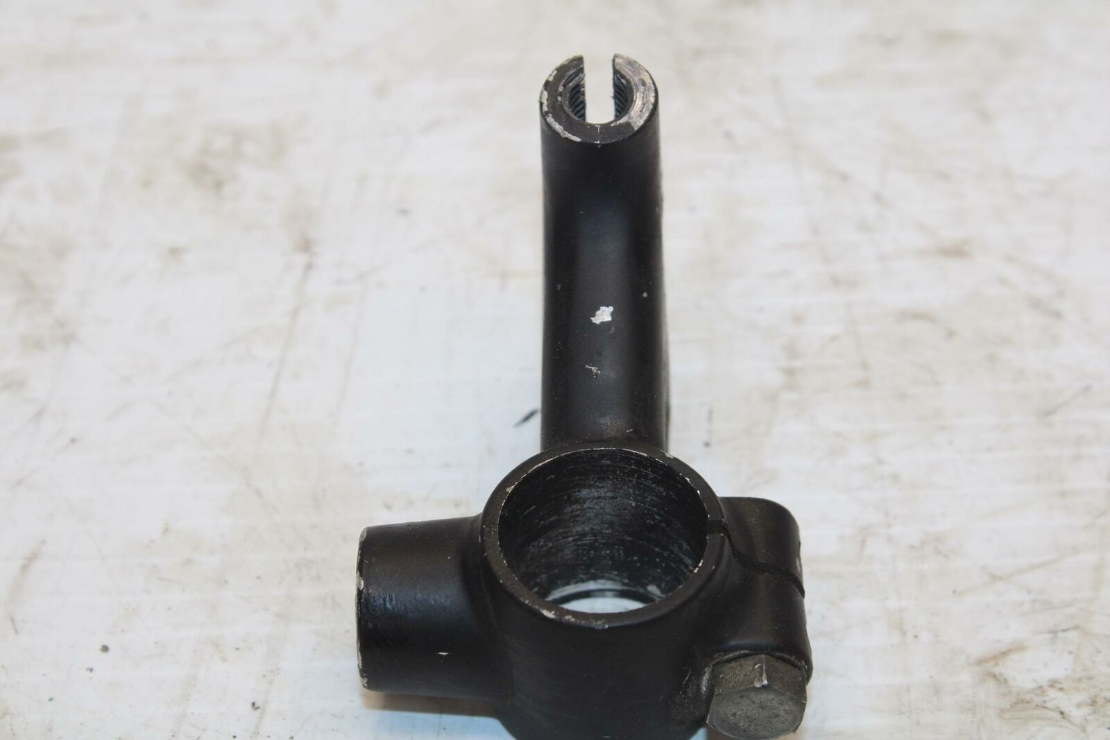 77-79 SUZUKI GS750 CLUTCH LEVER PERCH MOUNT BRACKET BB258