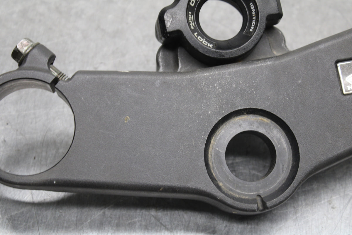 03-04 HONDA CBR600RR FORKS UPPER TRIPLE TREE CLAMP BB122