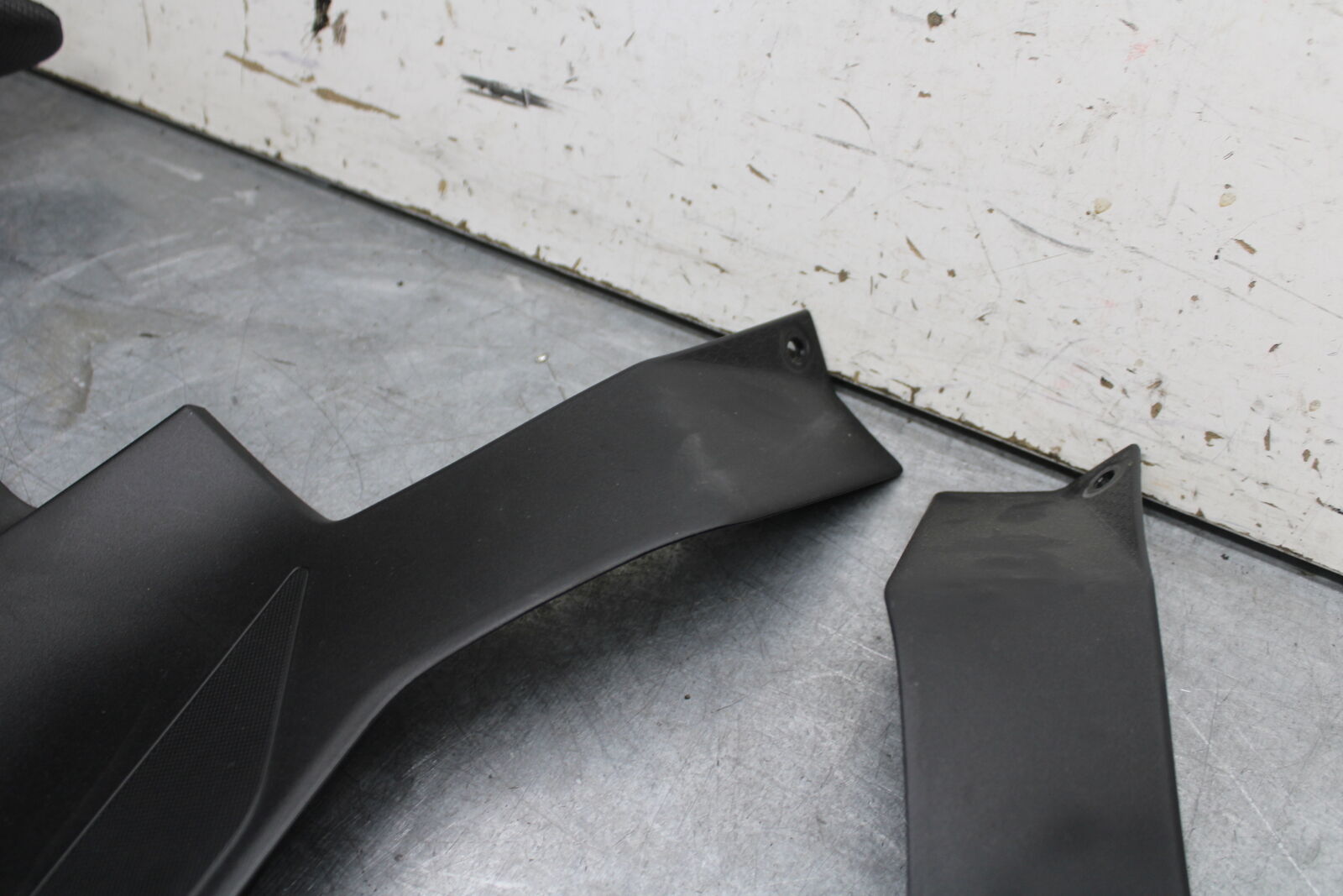 18-23 KAWASAKI NINJA 400 RIGHT LEFT FRONT SIDE SEAT PANELS TRIMS FAIRINGS BB660