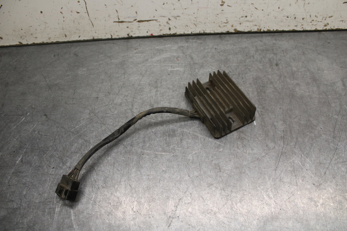 14-16 TRIUMPH AMERICA LT RECTIFIER VOLTAGE REGULATOR BB720