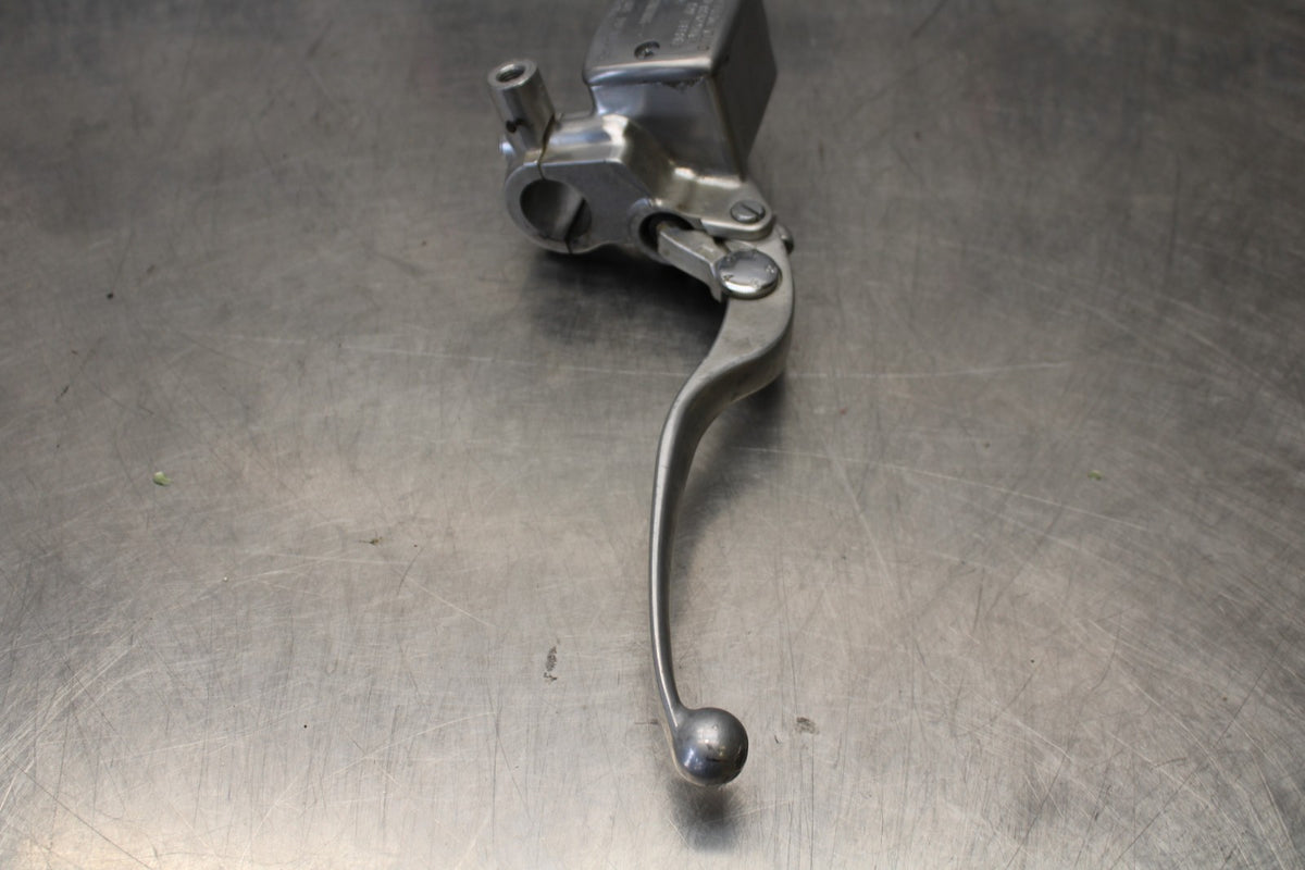 08 KAWASAKI VULCAN 900 FRONT BRAKE MASTER CYLINDER BB184
