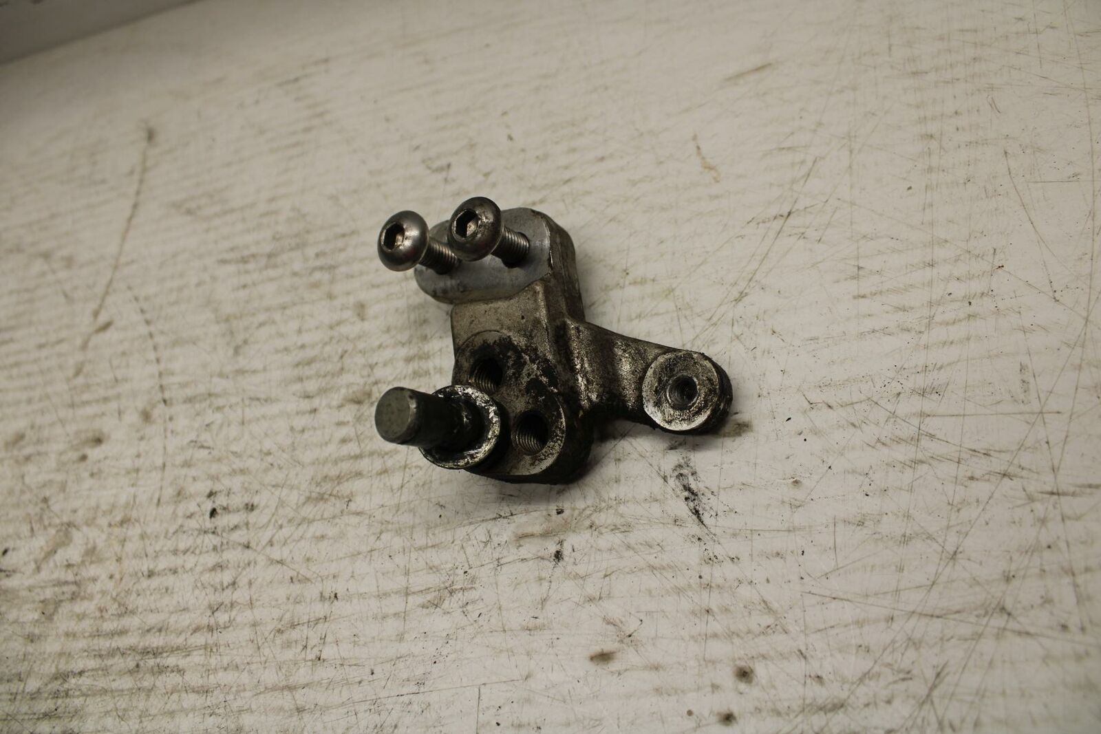 06-07 SUZUKI GSXR750 SHIFTER LINKAGE SHIFT LINK PEDAL PIVOT BB300